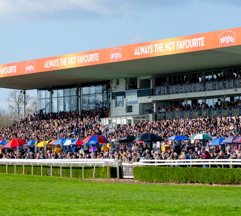 Midlands Grand National at Uttoxeter Racecourse